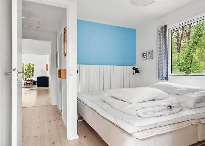 2657-nexo-duegardsvej-12 Neksø